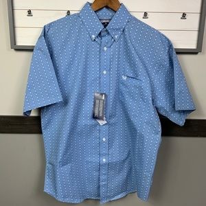 PANHANDLE size M button down short sleeve